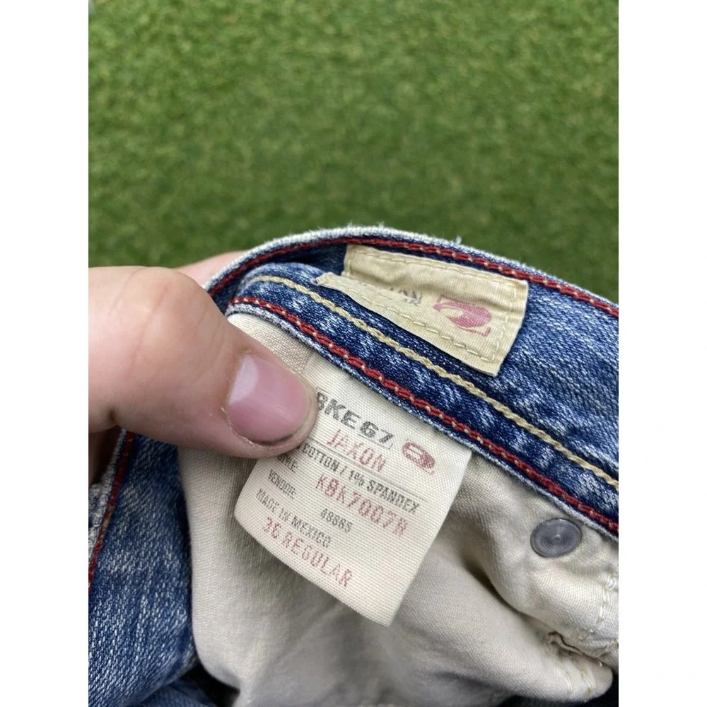 BKE Jeans Mens 36 Boot Cut Relaxed Mid Rise Light Wash Denim Jaxon Button Fly